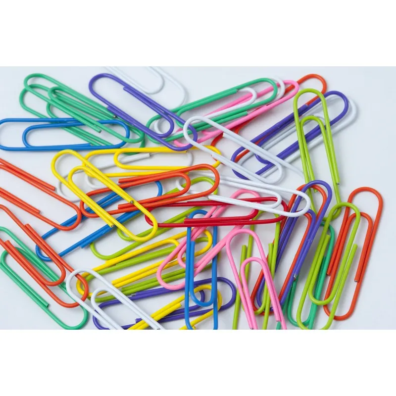 PAQUET 100X TROMBONES 28MM COULEUR MIX