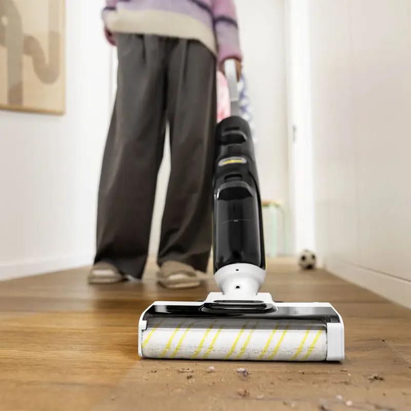 ASPIRATEUR LAVEUR KARCHER 750ml FCV4 / Noir