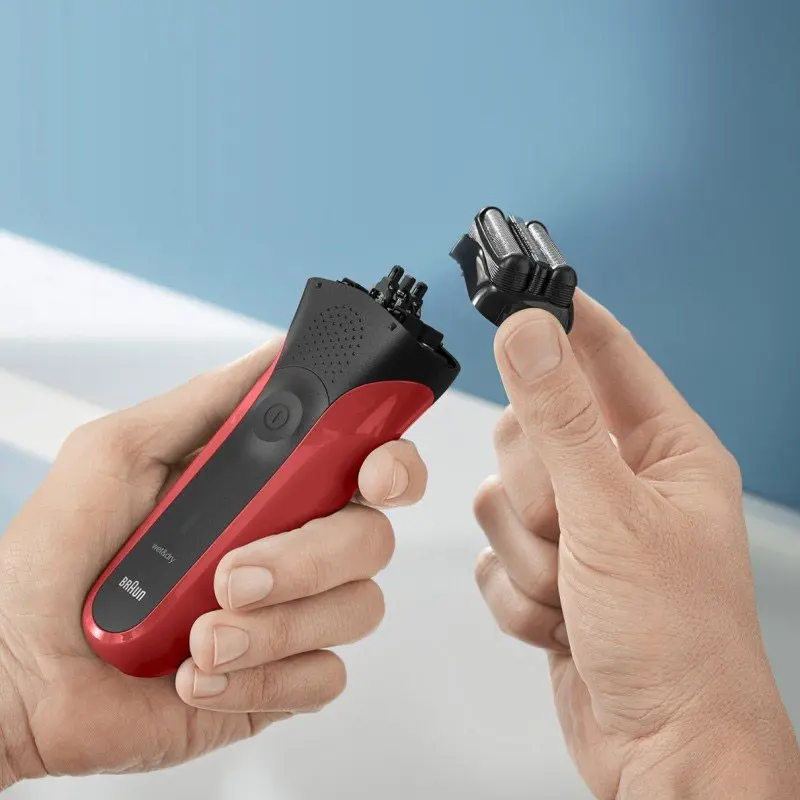 Rasoir électrique rechargeable Braun Series 3 300s / Noir