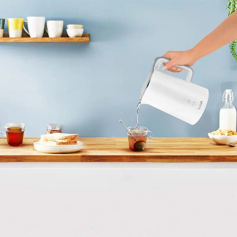 Bouilloire Numérique TEFAL 1800W / 1.5 Litres / Blanc / KO693110