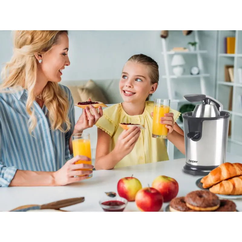 Presse agrumes électrique avec levier Beper P102EST010