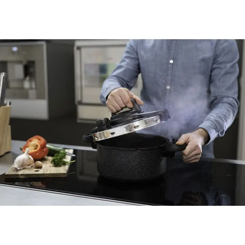 Cocotte 2EN1 SEB ClipsoMinut Ultra Resist 5 Litres Noir